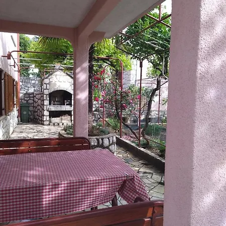 Meri Apartman